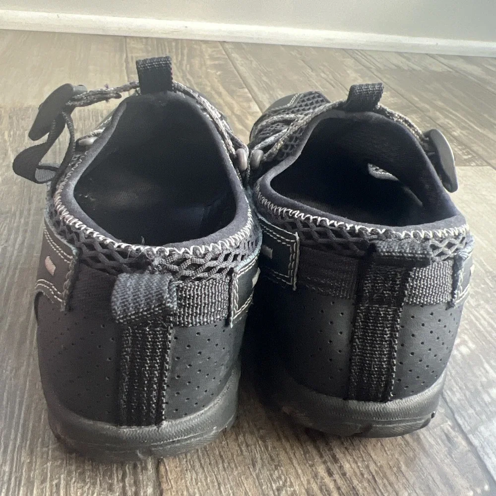 Chaco Performance Footwear Kids Hiking‎ Sandals Size 6 Black Water Shoes Terrain